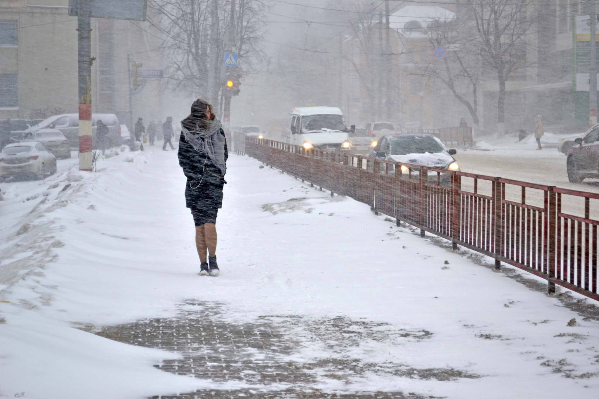 В марте будут морозы в москве. Мороз в марте. Резкое потепление. Самая холодная зима в Москве. Ветер зимой в городе.
