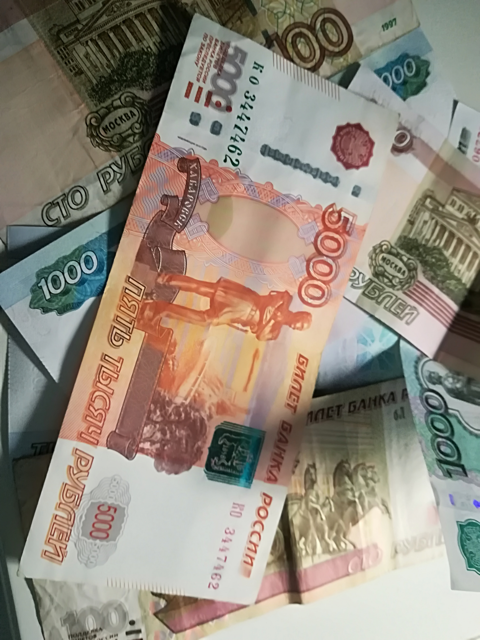 17-летний нижегородец, захотев интима, лишился денег в Саранске