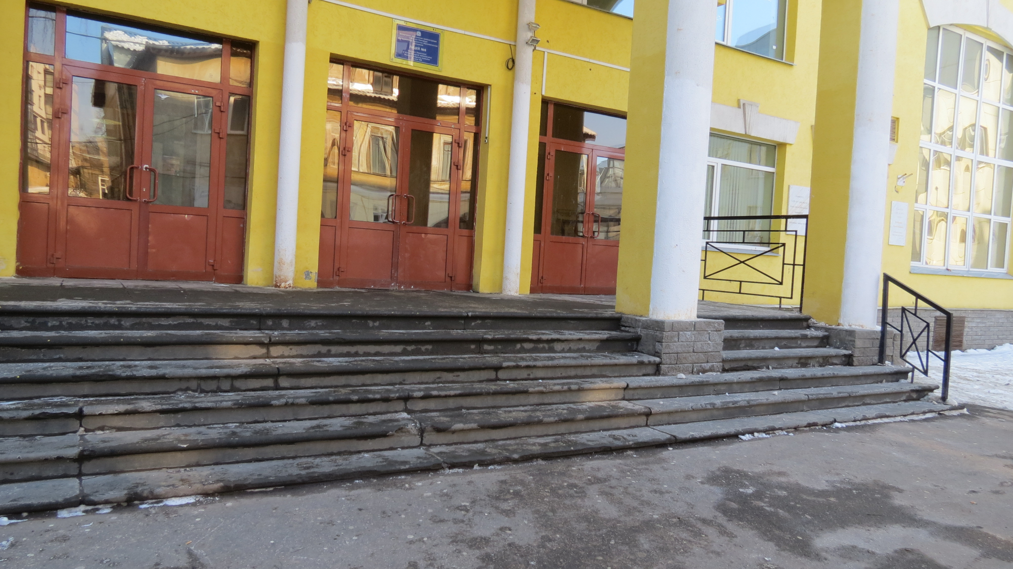 48 нижегородских школ и 16 детских садов полностью закрыты на карантин по гриппу и ОРВИ