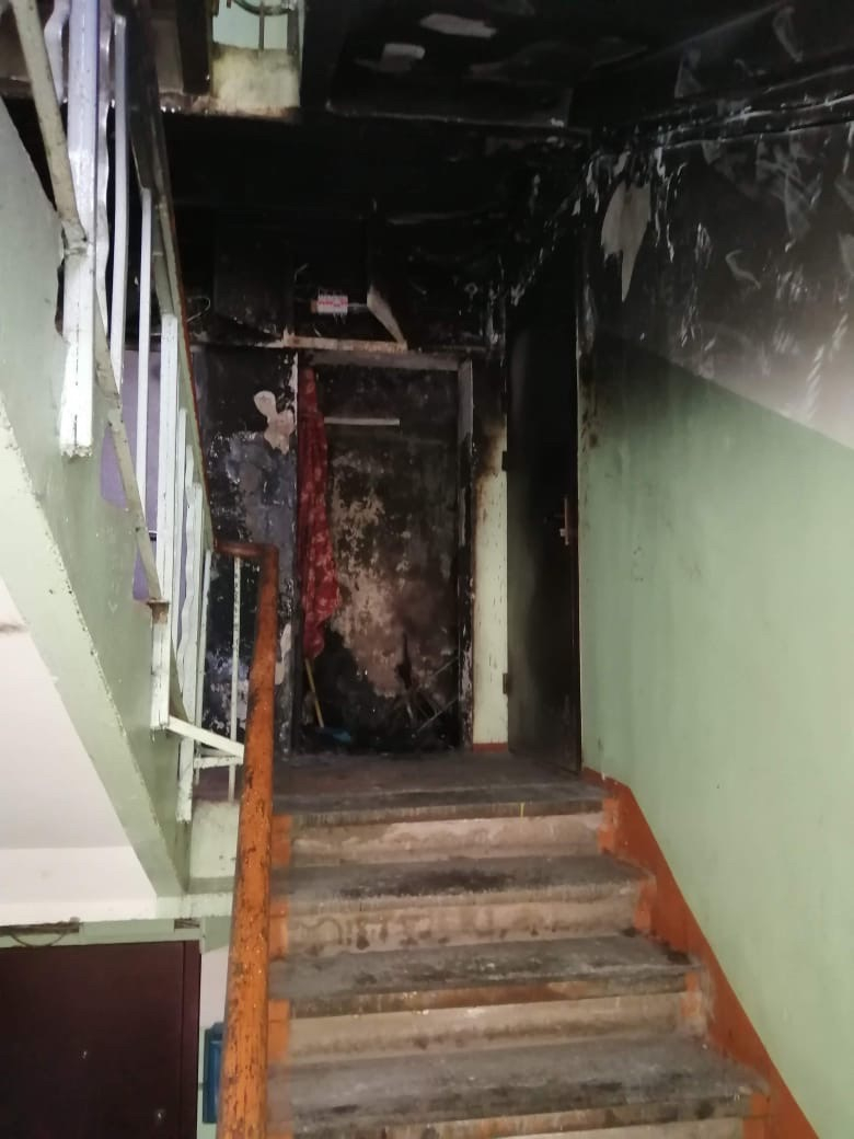 «Поссорился с хозяевами»: мужчина поджег квартиру с людьми в Сормовском районе