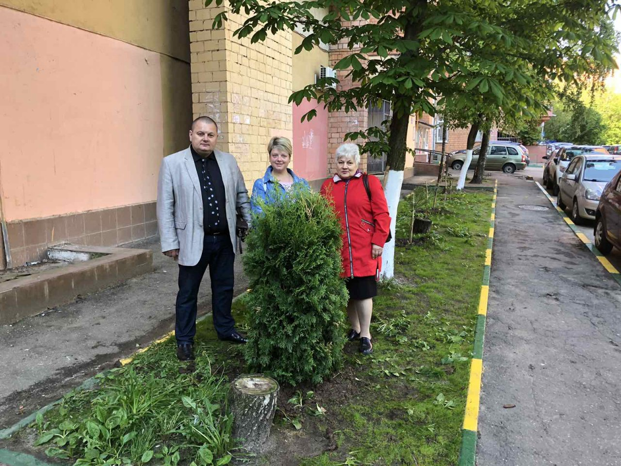 ДУКи пяти районов Нижнего Новгорода поздравили горожан с Международным днём соседей