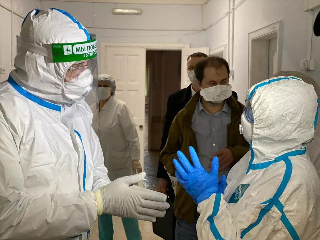 Фото к статье: Смертность от COVID-19 выросла: умирают молодые нижегородцы