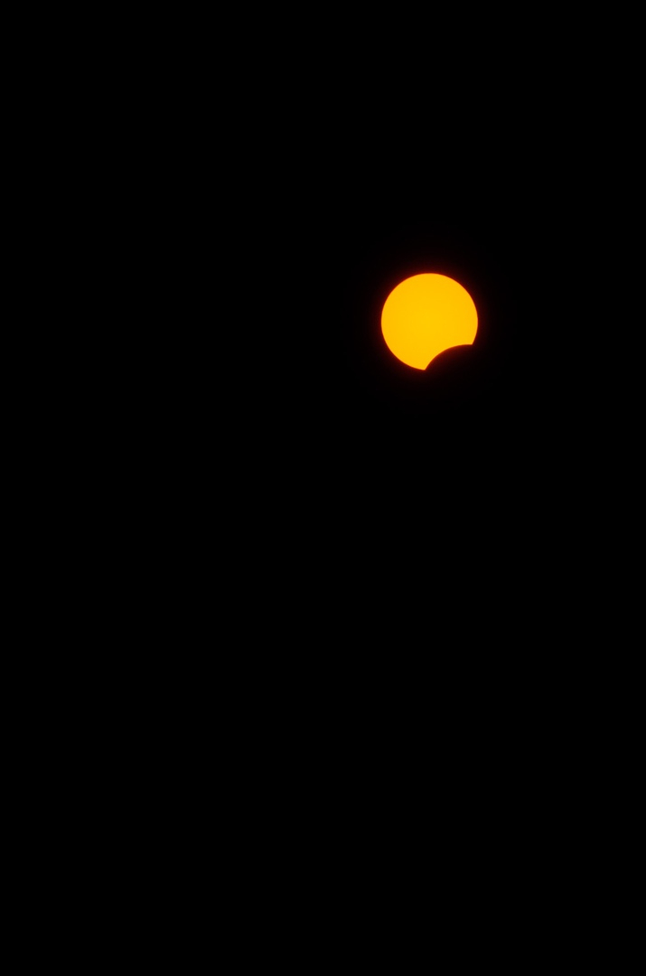 Опубликованы кадры редкого кольцеобразного солнечного затмения 21 июня (ФОТО, ВИДЕО)