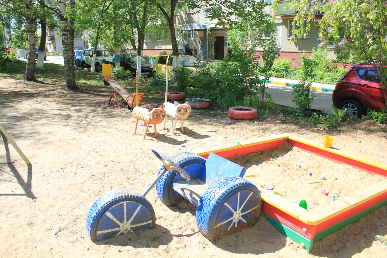 ДУКи Канавинского района в сентябре завершат работы на 80 детских комплексах