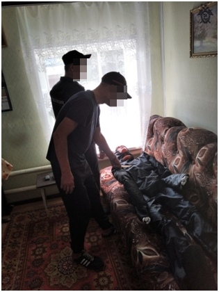 40-летний мужчина зарезал родную мать в Нижегородской области