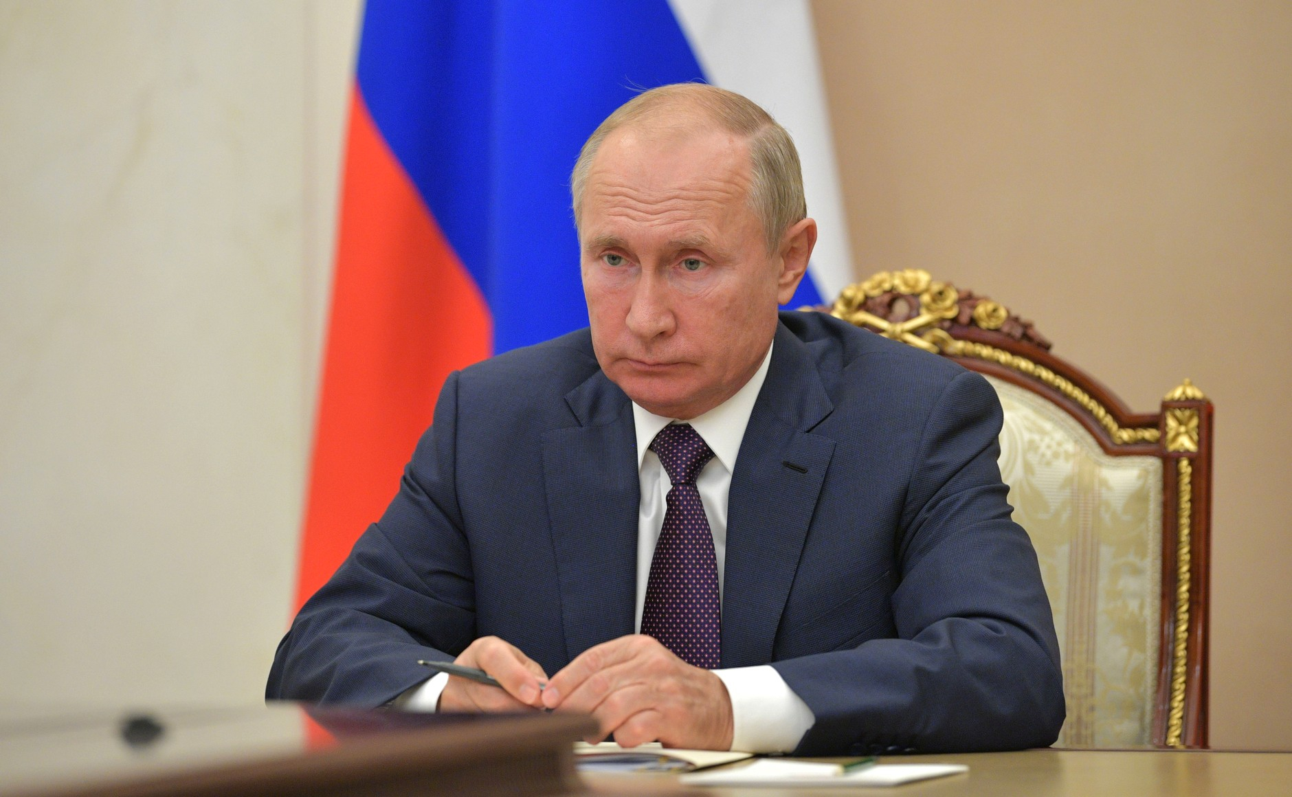 Владимир Путин повысил НДФЛ для богатых россиян