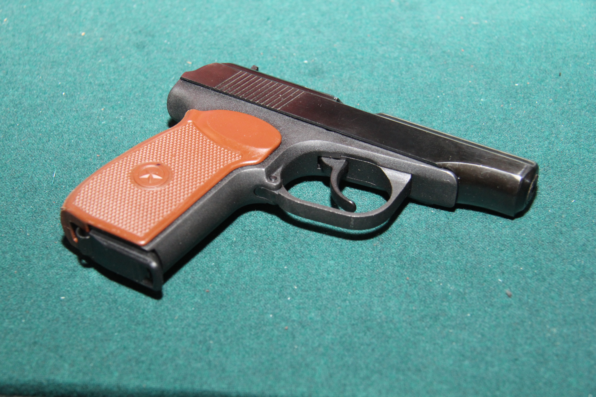 Три человека ранены при стрельбе в Кстове