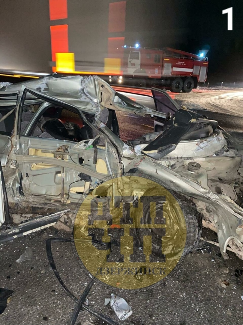 Смертельная авария при повороте на Володарск: столкнулись МАЗ и легковушка