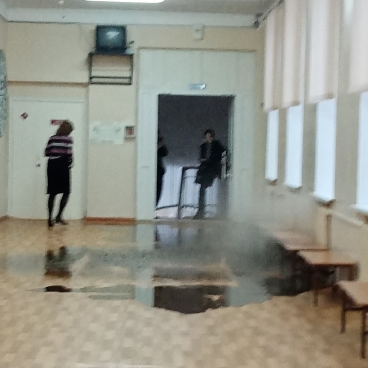 Соцсети: кипяток из лопнувшей трубы окатил ученицу нижегородской гимназии