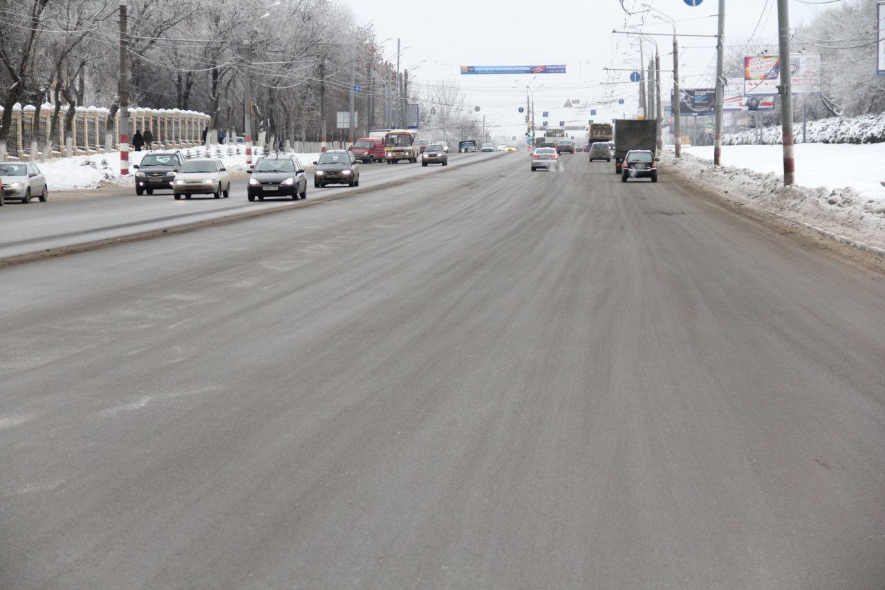 Движение новгород. Героя Попова 38 Нижний Новгород. Улица город героя Попова. Сколько полос движения на героя Попова Нижний Новгород. Героя Попова 43 а Нижний Новгород фото камера на скорость движения.