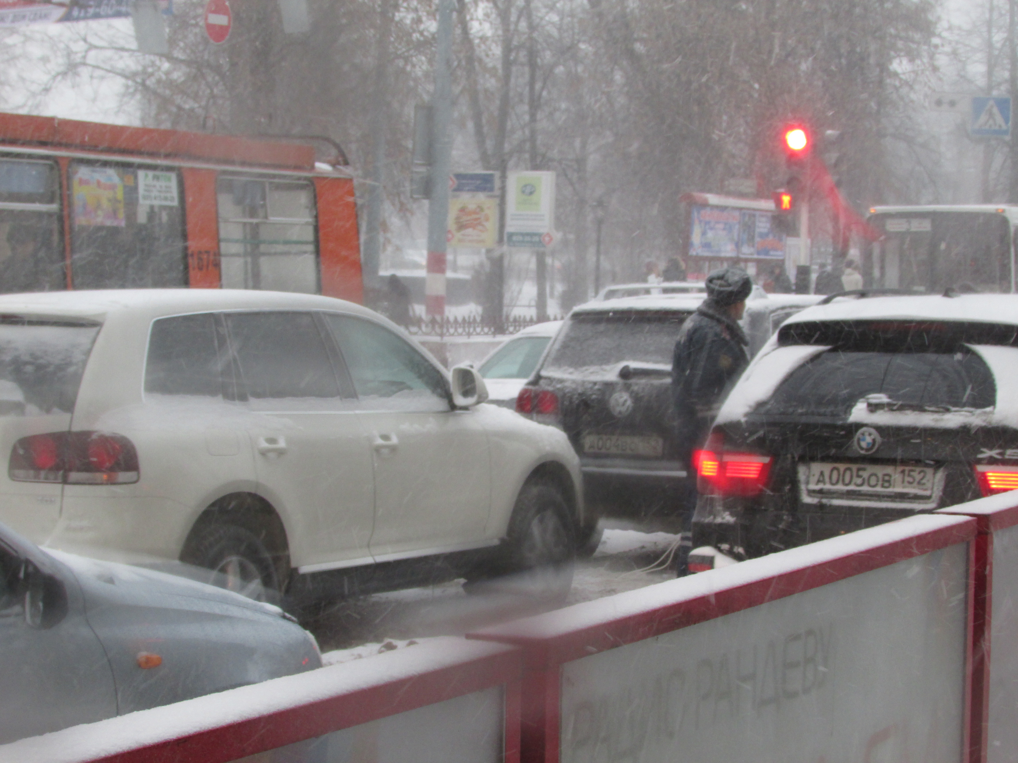 Нижний Новгород сковали девятибалльные пробки вечером в пятницу 15 января