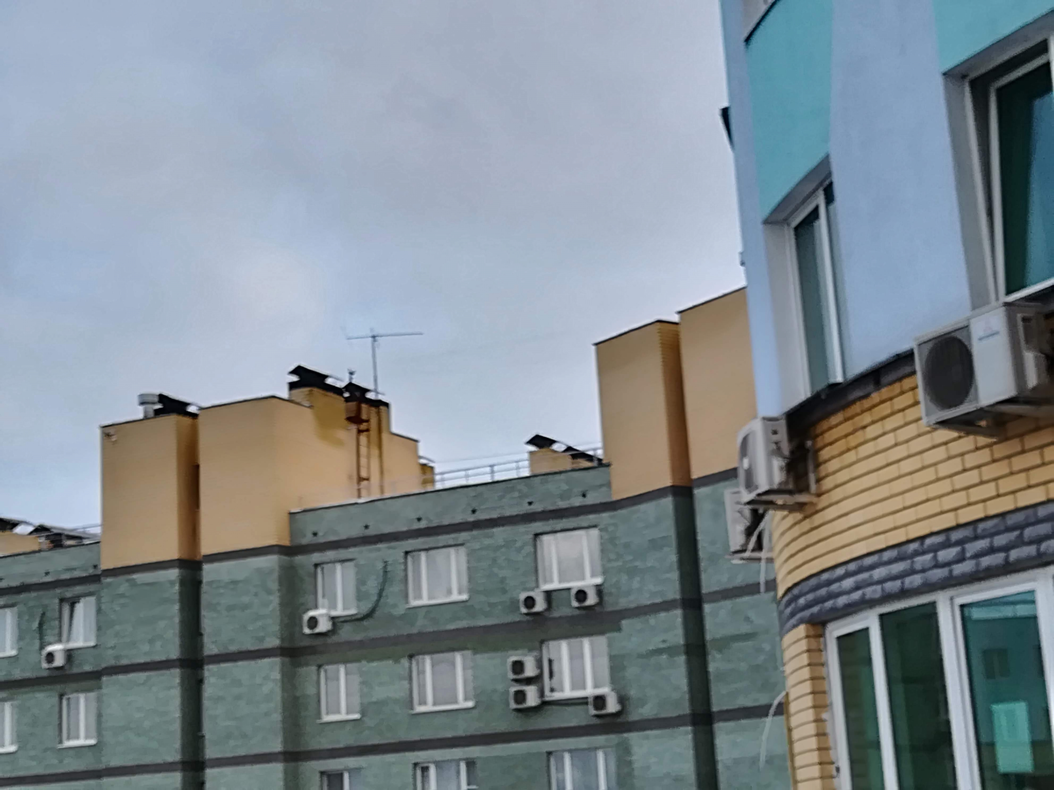 14-летняя девочка погибла, упав с высоты девятого этажа в Нижнем Новгороде