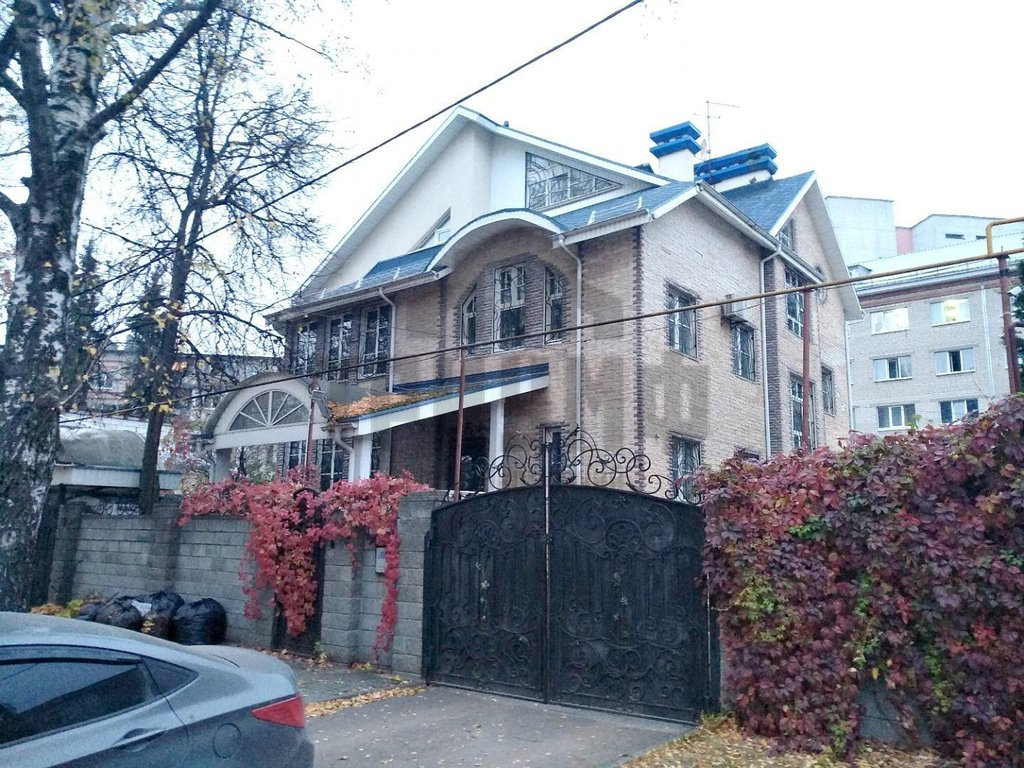 «Лучше, чем в Геленджике»: четырехэтажный дом за 70 млн рублей продают в центре Нижнего Новгорода