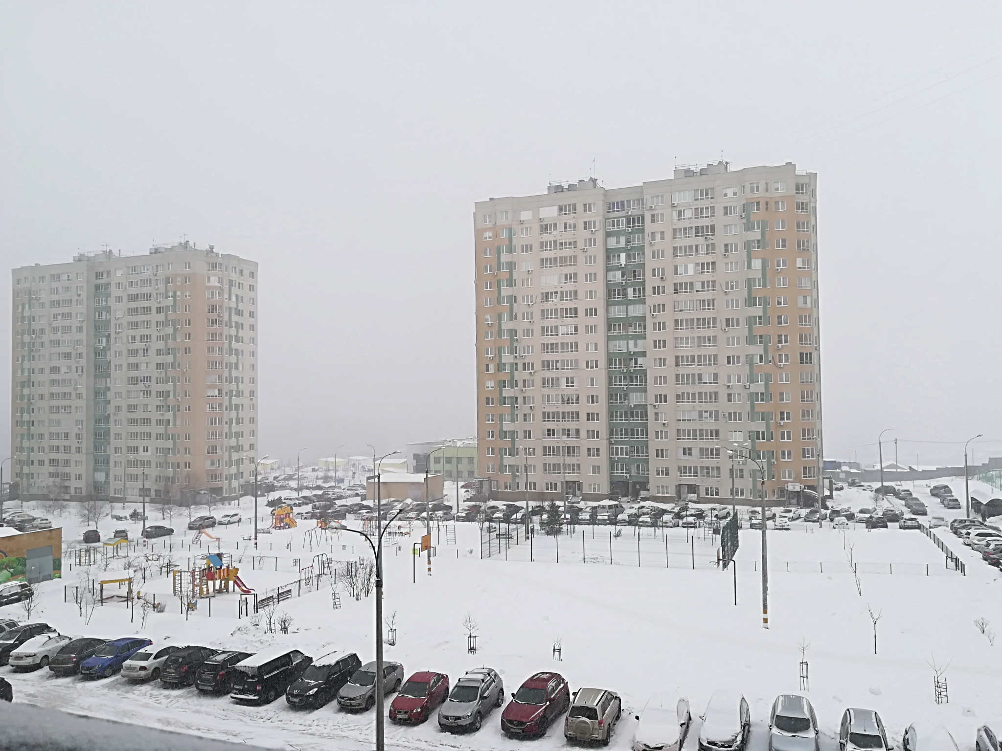 Режим ЧС ввели во всех районах Нижнего Новгорода из-за сильных снегопадов с 13 февраля