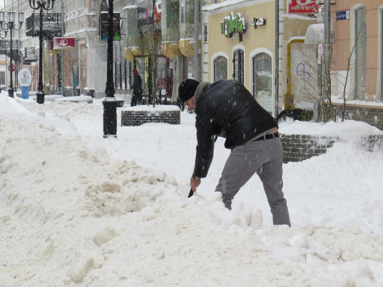 В Сормовском районе обрушился грунт: сообщается о двух погибших