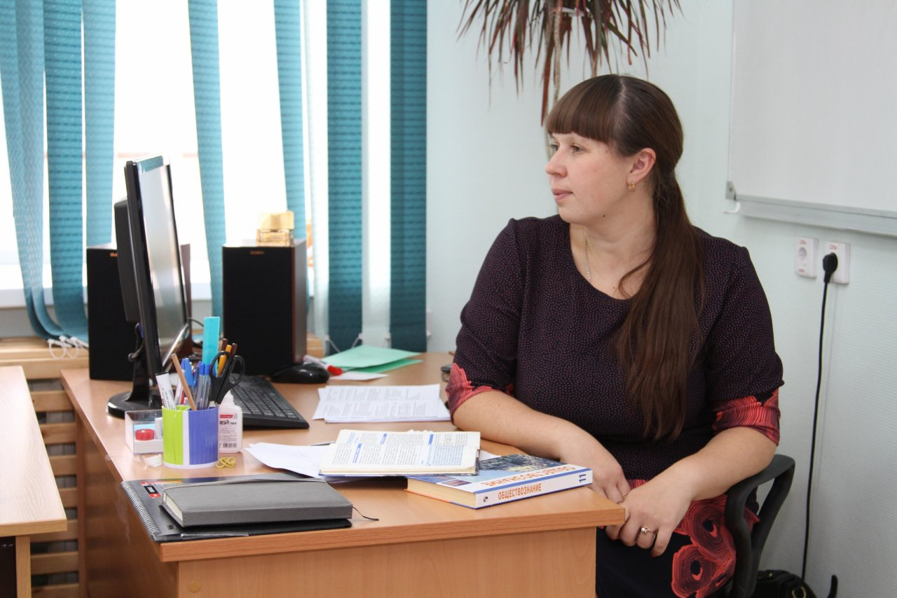 Минтруд прояснил, что будет с учителями, не привитыми от Covid-19