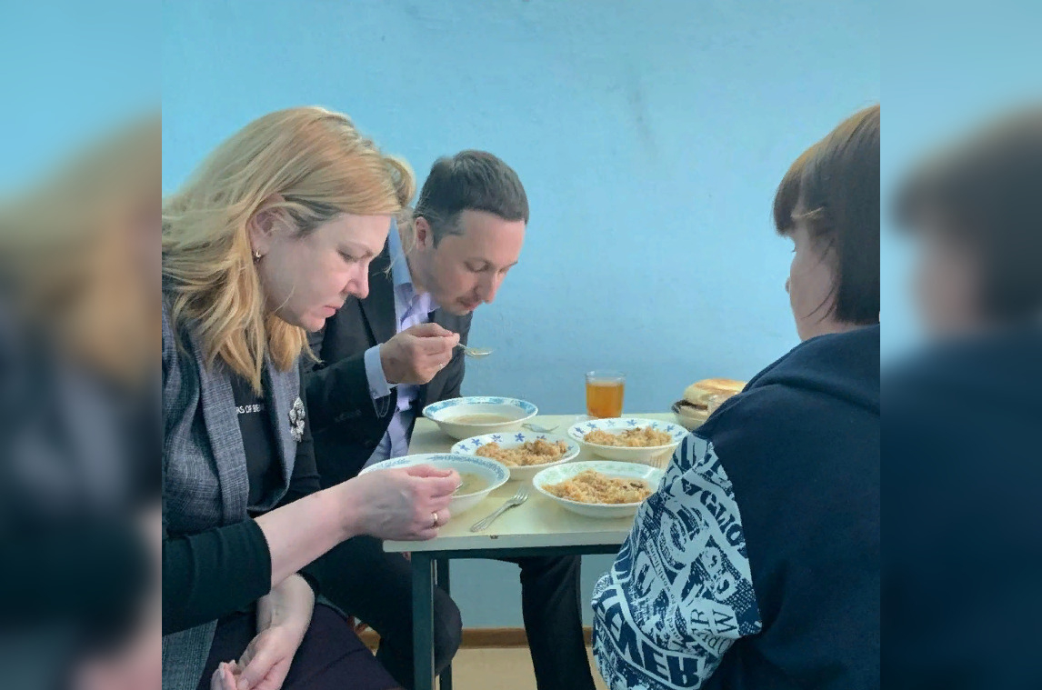 Нижегородский журналист записал "ответку" на новость регионального Минздрава о качестве еды в больницах