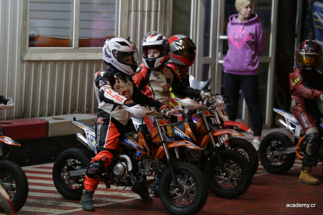 Фоторепортаж с детских мотогонок в Нижнем Новгороде