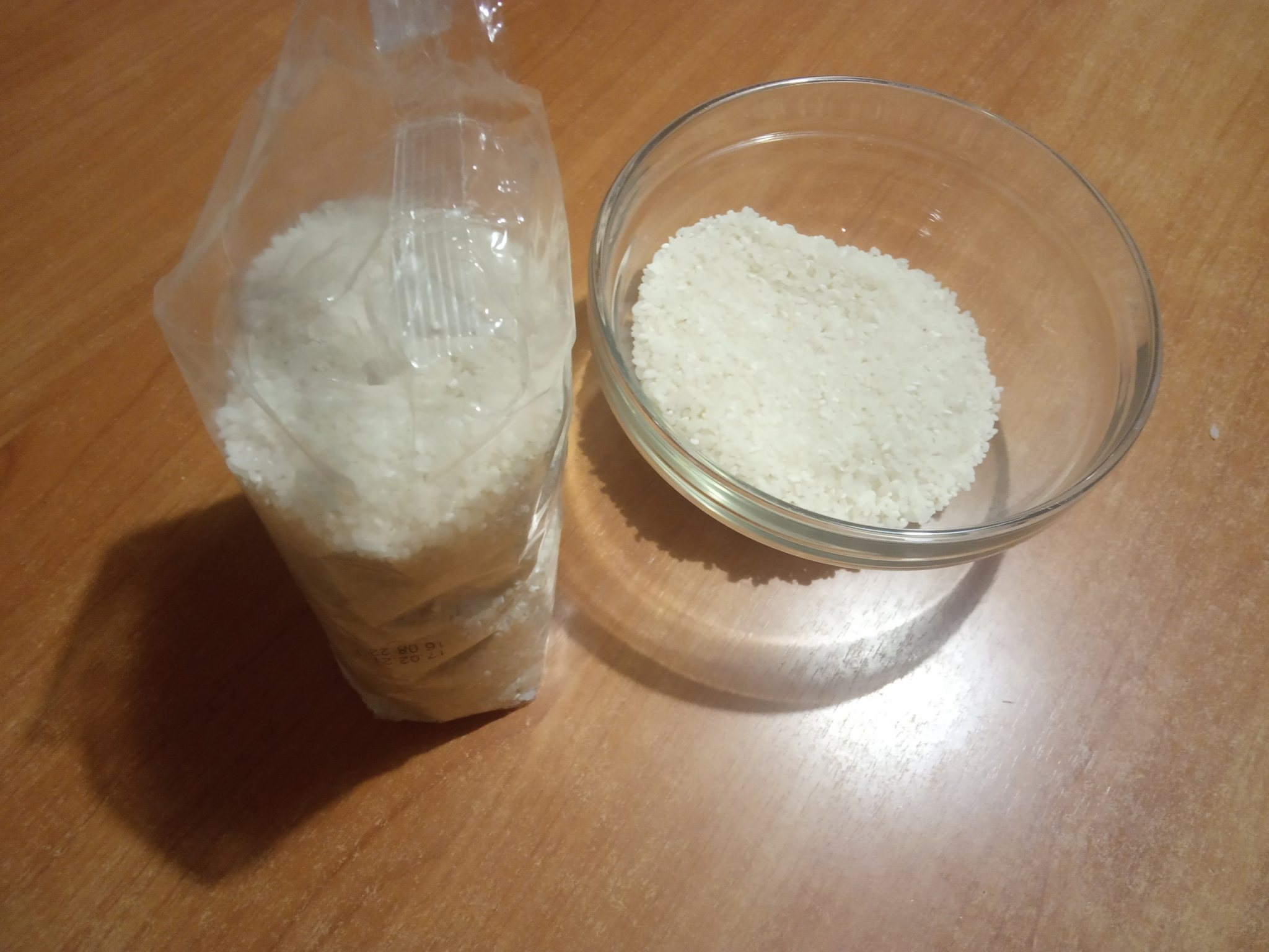 Нижегородцы употребляли в пищу рис с опасными насекомыми