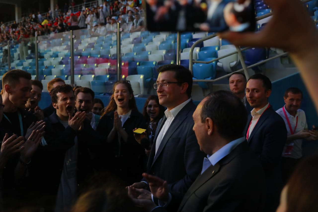 Глеб Никитин встретился с участниками «Студенческой весны» из Нижнего Новгорода