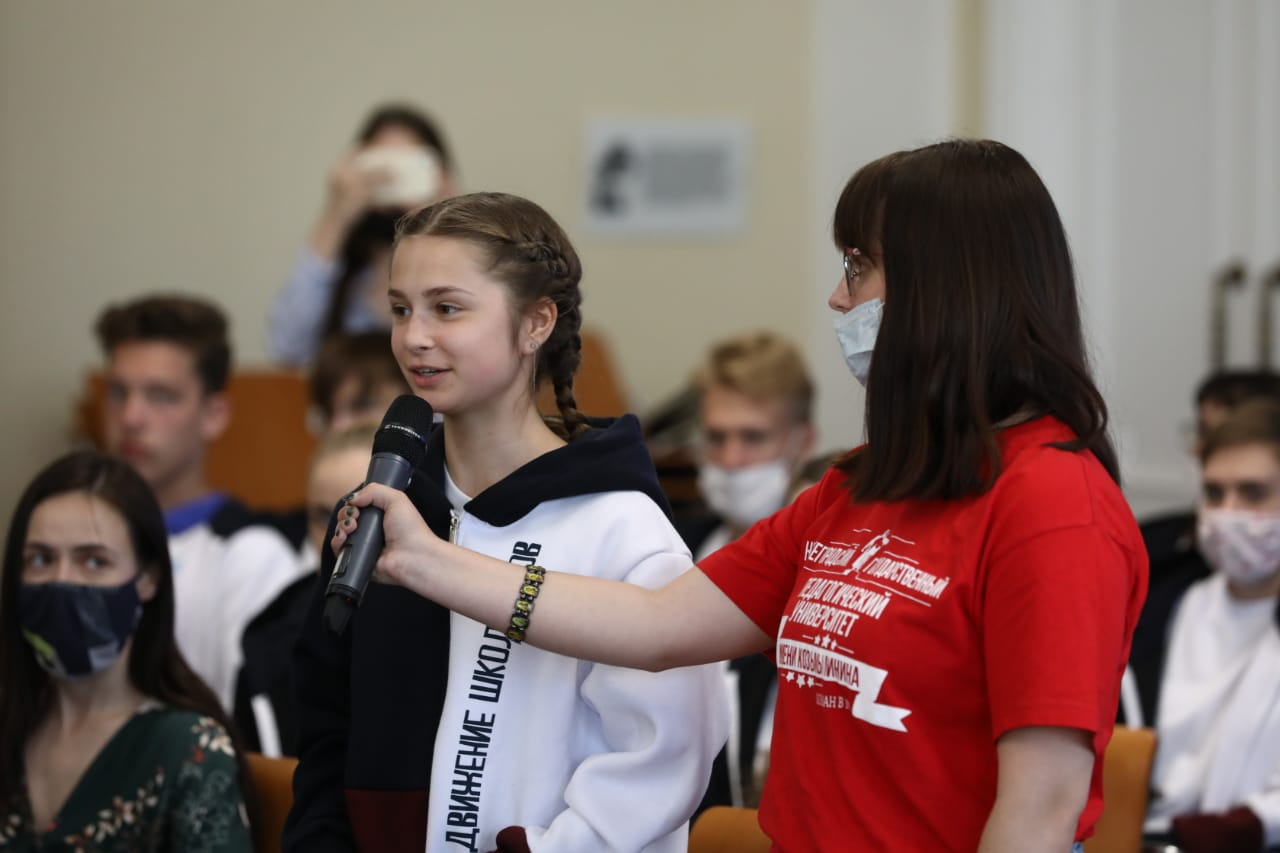 Кравцов и Никитин провели встречу в рамках перезапуска работы Российского общества «Знание»