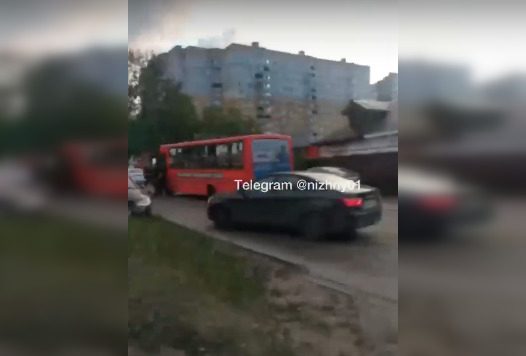 Неуправляемая маршрутка разбила пять автомобилей в Сормове