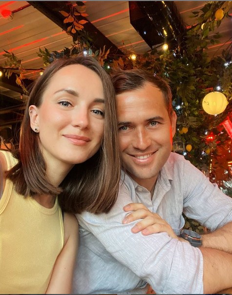 Александр Кержаков привез в Нижний Новгород свою девушку