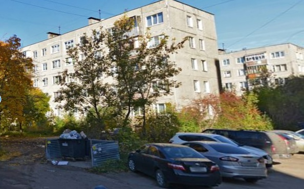 11-летний мальчик с аутизмом упал с высоты 4-го этажа в Дзержинске