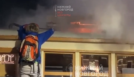 В Нижнем Новгороде загорелся уникальный трамвай, которому больше 80-ти лет