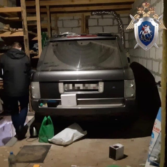 Полиция ищет нижегородца, спрятавшего в подвале своего гаража девушку
