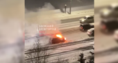 В Нижнем Новгороде утром ярким пламенем сгорел автомобиль