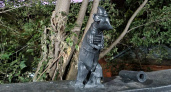 Статуя мышонка-пушкаря вернулась на Почаинский бульвар 