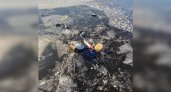 Провалившихся под лед нижегородцев спасли на озере Байкал