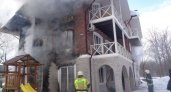 На Бору вспыхнул трехэтажный особняк: известна причина