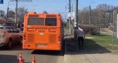 Нижегородке сломали ногу в автобусе