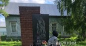 Нижегородские подростки устроили посиделки на мемориале погибшим 