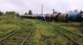 Автомобиль вылетел с трассы и врезался в поезд в Дзержинске
