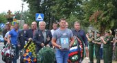 В селе Бердники Тонкинского района простились с погибшим на спецоперации
