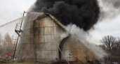 В Сормовском районе загорелся резервуар с нефтепродуктами