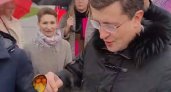 Никитин оценил качество фермерских щей на ярмарке в Нижнем Новгороде