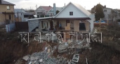 В Нижегородской области дом рухнул в овраг