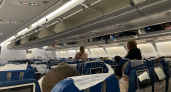 Рейс нижегородского самолета задержали: пассажирке стало плохо