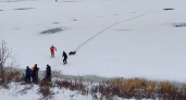 Рыбак провалился под лед на Гребном канале за 70 метров от берега