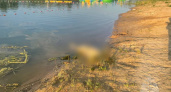 Из озера около Бора достали тело мужчины