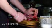 Нужно ли сливать первую воду при варке мяса: точный ответ от шеф-повара