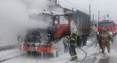 В Нижнем Новгороде на дороге вспыхнул самосвал
