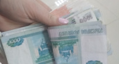 Всем россиянам, у кого есть деньги в рублях, дали время до мая. Потом шанс будет упущен