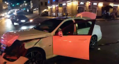 В центре Нижнего Новгорода столкнулись два авто: есть пострадавшие