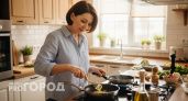 Это вам не просто жареные яйца, а настоящая королевская яичница: небанальный рецепт вкусного завтрака