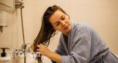 Волосы перестали выпадать клочьями: осенью использую 1 натуральный продукт — теперь густая шевелюра моя гордость 